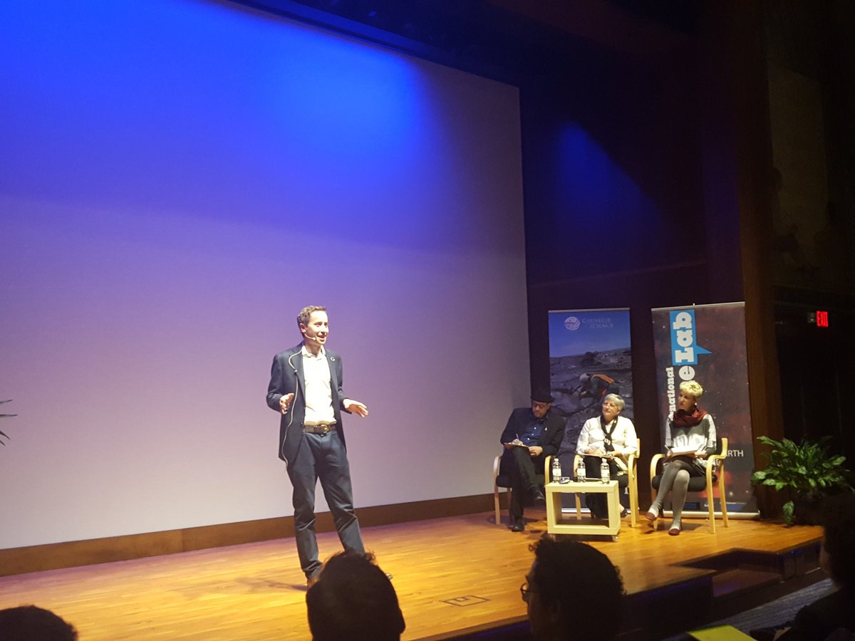 Dan Scolnic talks measuring universe's expansion and why he's not a professional basketball player #FameLab #scicomm