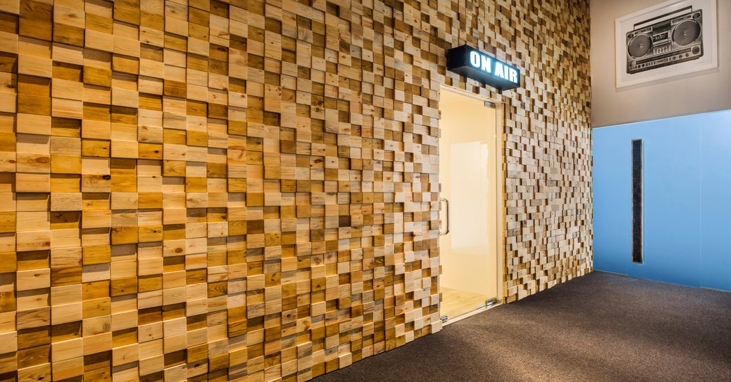 StopTSFraud's tweet image. For Musical Guests at W Hotels: Recording Studios dlvr.it/LJQQvM