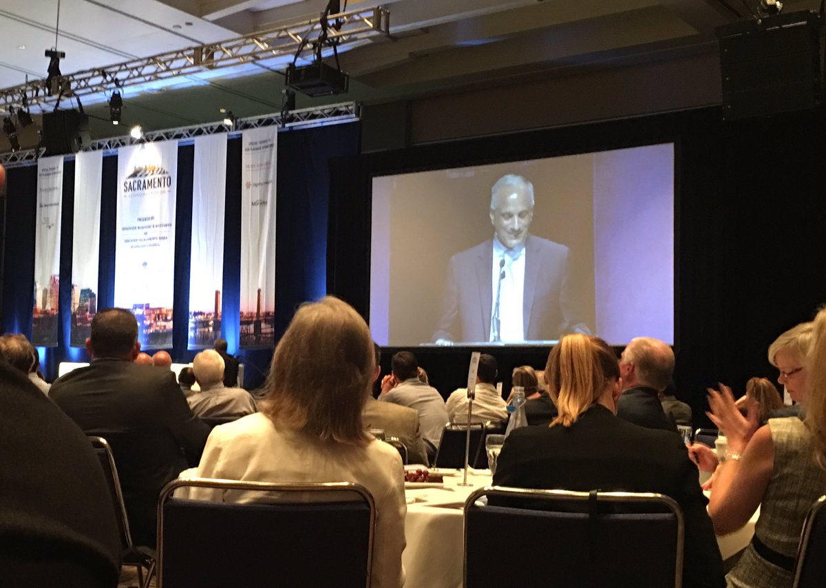 Attending @selectsac 's #SacramentoEconomicForum at Convention Center. Head of SF Fed speaking. Ballroom is packed.