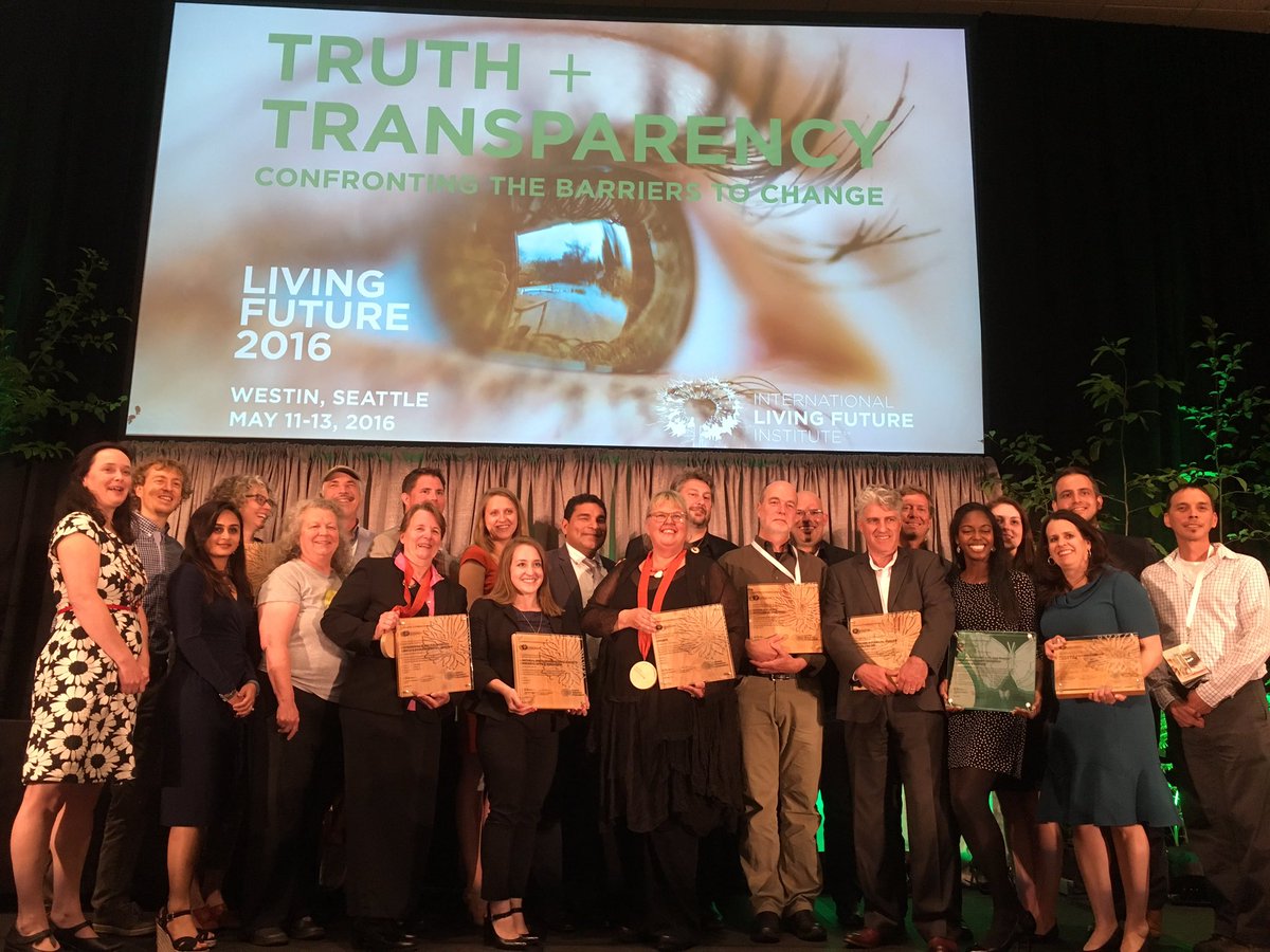 chrisgorthy's tweet image. @Living_Future @DPRConstruction #LF16 amazing night Two DPR projects receive NZE award, @tedvanderlinden hero award