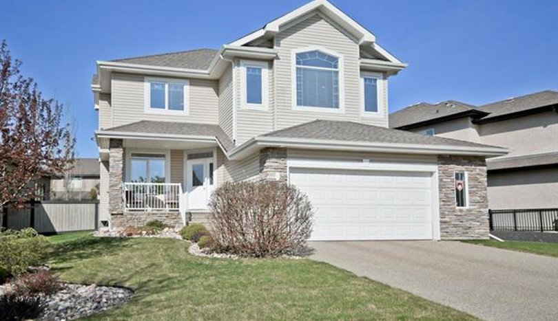 RIVER VALLEY VIEW from this meticulously kept 2275 sq.ft home in OAKMONT.#yeg #realestate darlenestrang.ca/properties/72-…