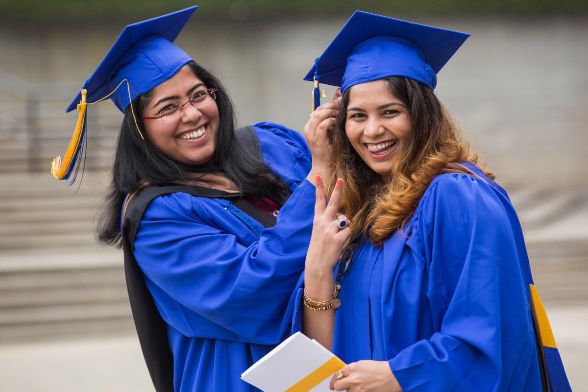 Looking back at some of our favorite moments from <a href="/CharltonUMassD/">Charlton UMassD</a> Commencement! #UMassD2016