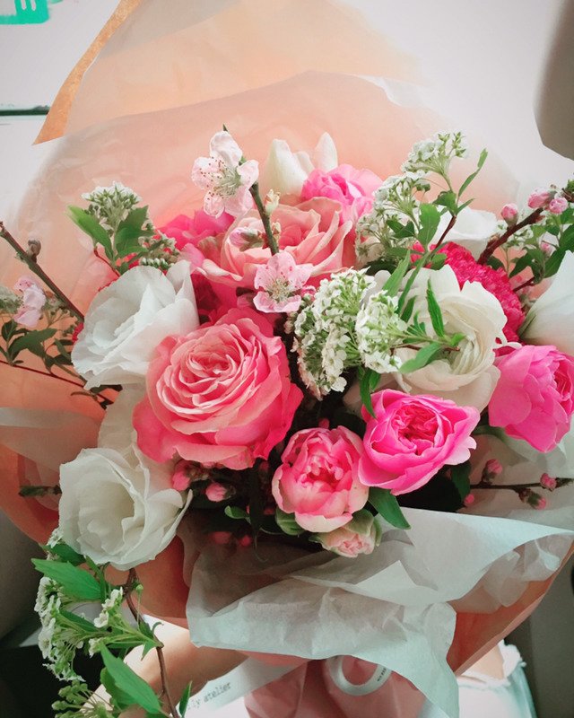 [#초롱] 선물!!
꽃보다 팬더들이 더 이쁘긴하지만 ㅎㅎ

#에이핑크 #Apink #박초롱