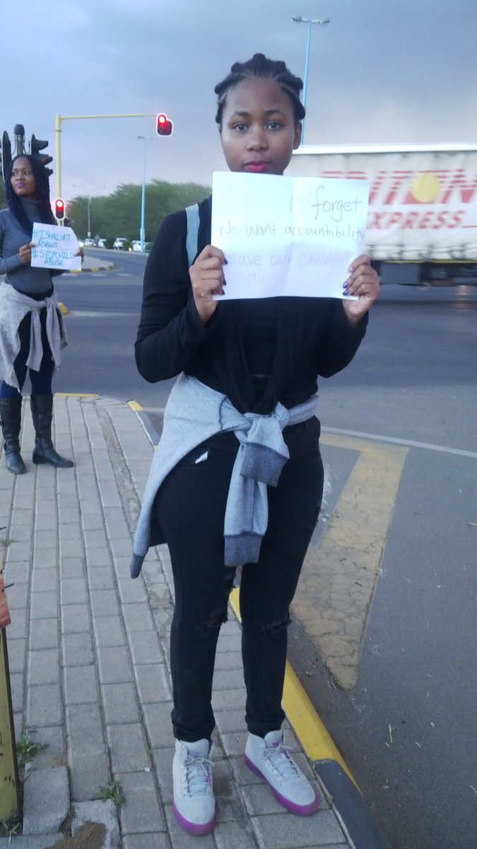 jamghost___'s tweet image. Earlier today #IShallNotForget