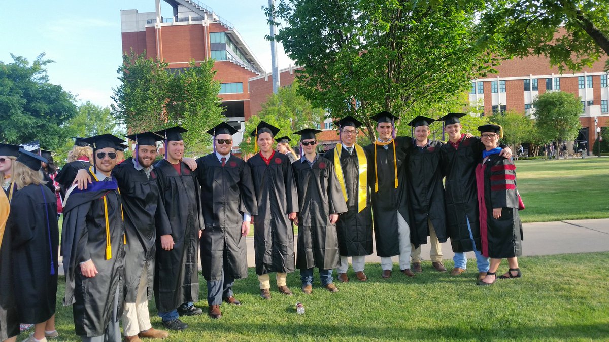 OU_CNS's tweet image. Good turn out from CNS Class of 2016 for Commencement @OUCollegeofArch #construction #boomersooner.