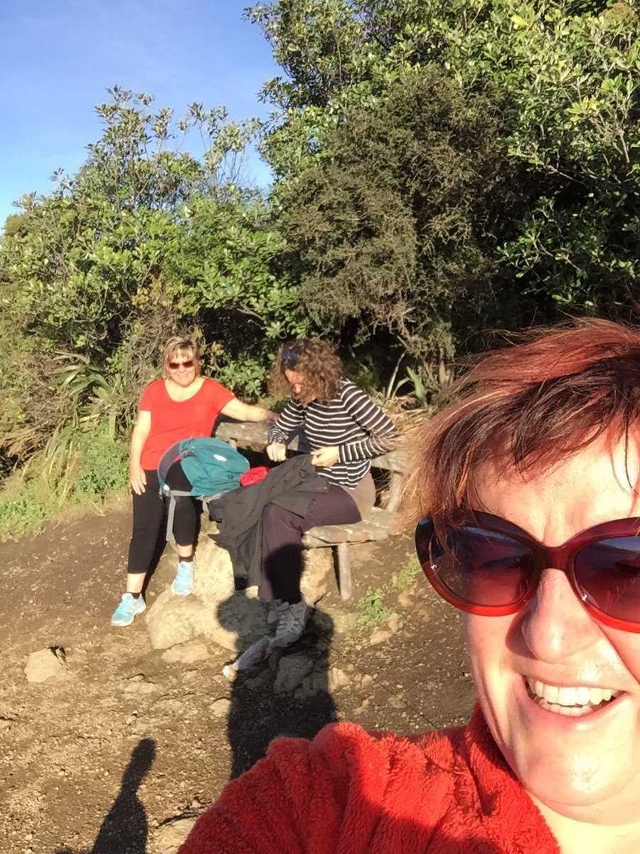 SueyHopey's tweet photo. @helenjksmith @LizRiversdale and what a fabulous day too #easternwalkway #wellington https://t.co/PFd9mt4h5P