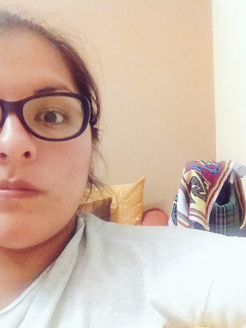 SaRaMuqu's tweet photo. Loca con sueño
#refriado #Lima https://t.co/Jwk0IADjm7