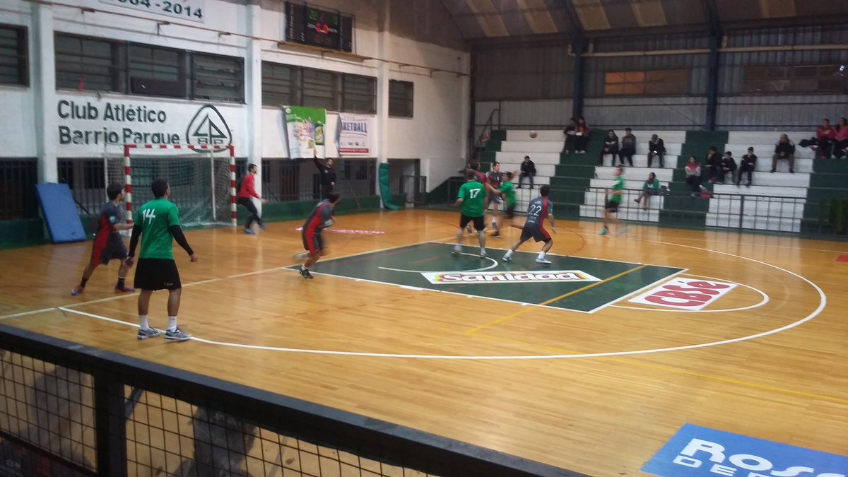 gustavo_fontana's tweet photo. Final LHM  - @CABParque  26 - Robles 24 https://t.co/7xTXkWmKhf