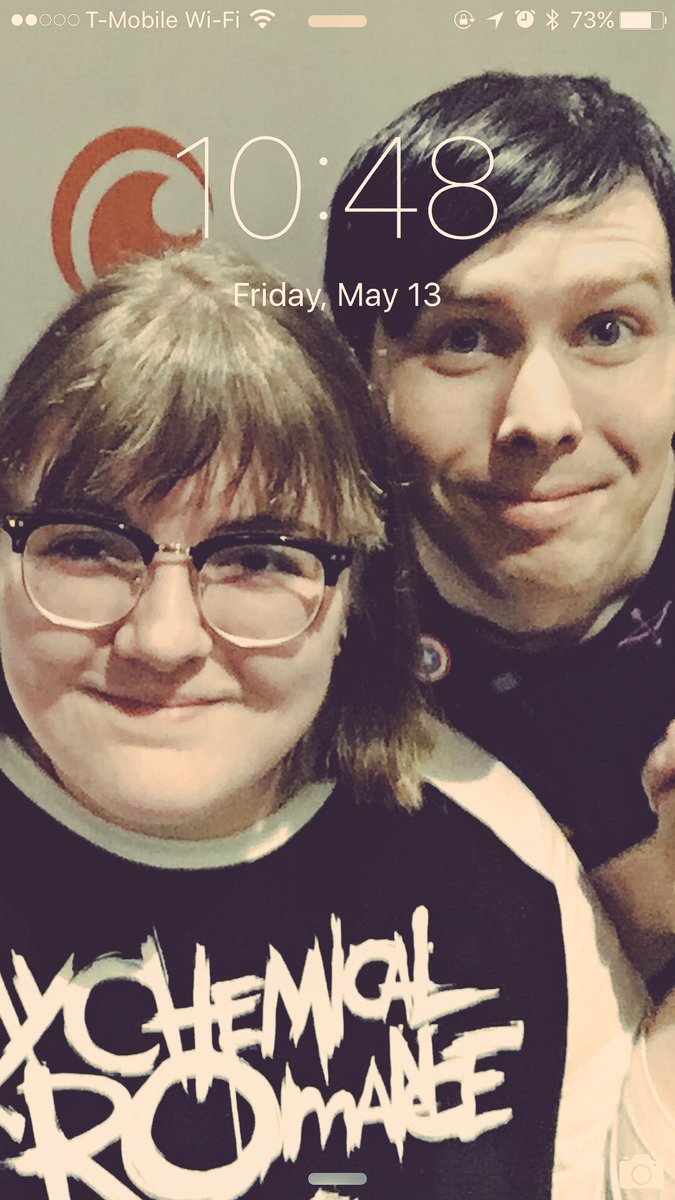 letterbombs's tweet image. LOOK AT THIS SHIT WHAT IS A PHAN WHO IS DAVE HOWL I DON'T KNOW HIM #KHIL OTP