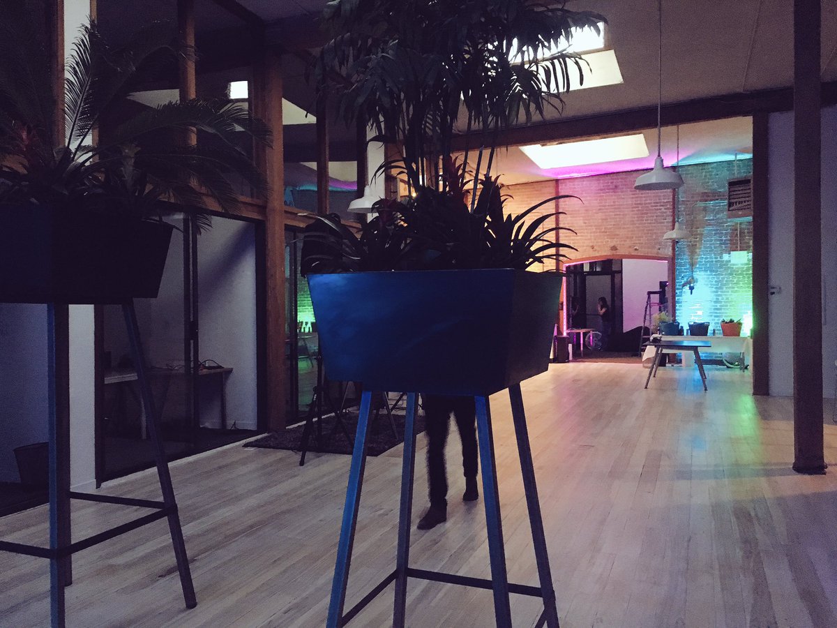 UploadVR's tweet photo. Prepping for tonight's #VRPlaygroundParty https://t.co/Eg2ShZEzGK