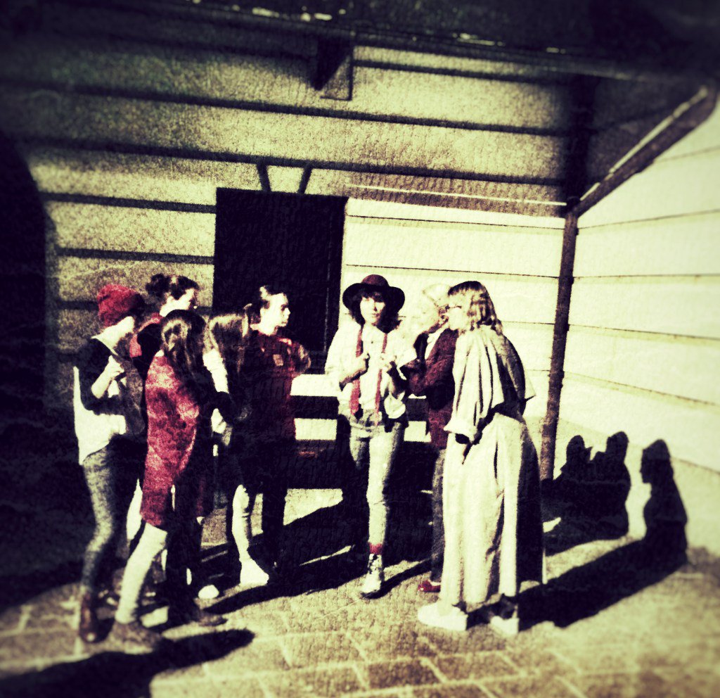 krosse töchter buergertheater.wordpress.com/2016/05/14/kro…