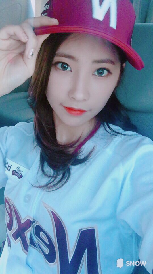 [DIA] 오늘 희혀니의 시구 어땠어요?👍 #다이아 #기희현