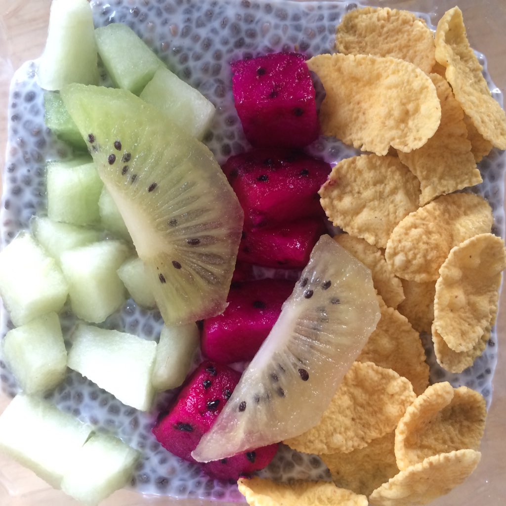 Chia pudding, menu baru dari Memixjuice. Penasaran? Langsung ke Sahid Jwalk Babarsari #jogja #kuliner