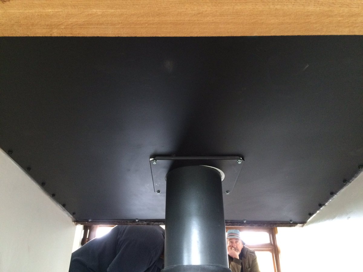Mkchimneysweeps's tweet photo. Yesterday's install , another very Happy customer , that's how we roll !!! https://t.co/tZZc7C7TdR