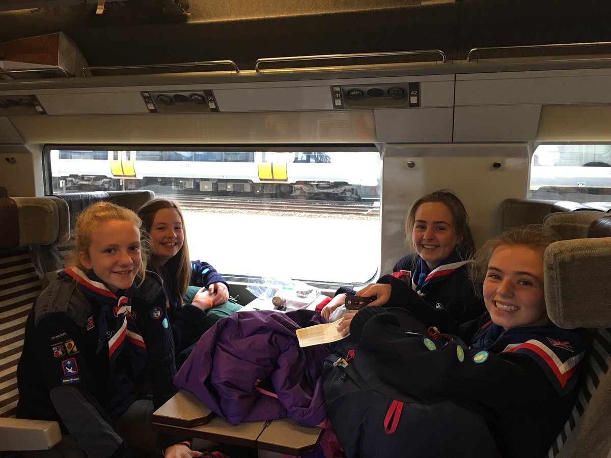 Worcs_Sea_Scout's tweet photo. @worcester_scout #paris here we come for #iscout #adventure! https://t.co/1fYvgUptpr