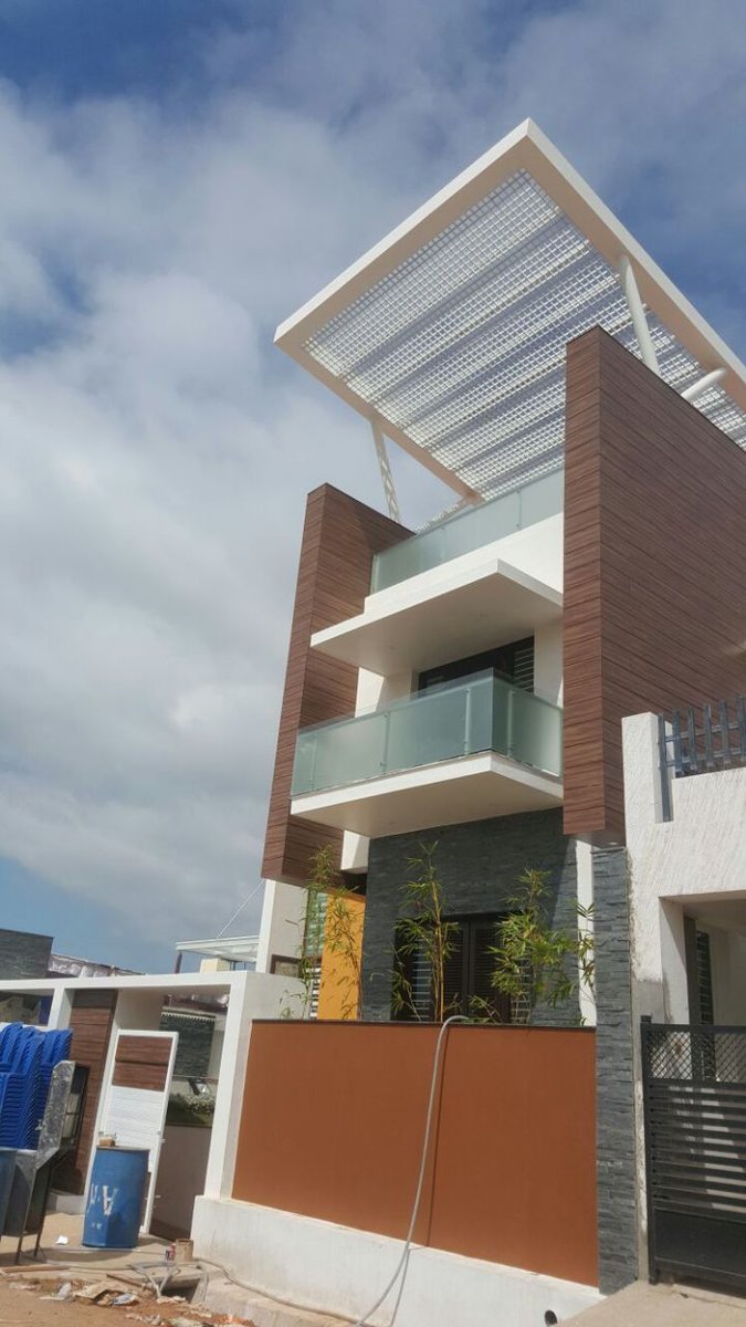 digilux_ddc's tweet image. Villa Automation in Mysore, India.33 Digilux panels. Client controlling all on a single app. digilux.co.in