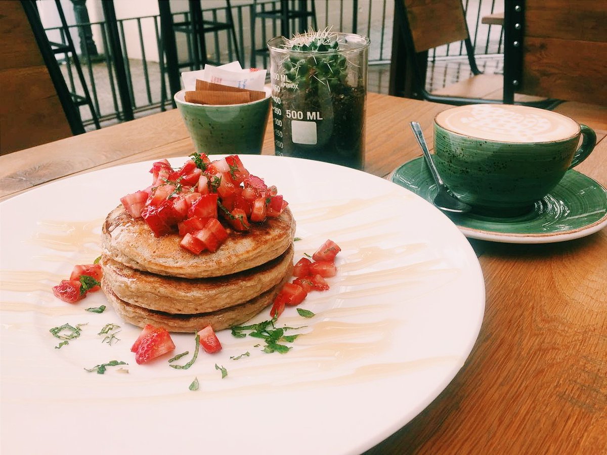 Adrianhogan's tweet photo. Winter warmer Special

This morning we're serving our protein flapjacks and our signature cappuccino for just R70. https://t.co/EiyS9Qyz1L