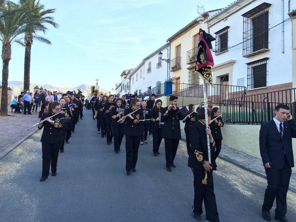 La <a href="/BMangustias/">BM Angustias</a> acompaña al <a href="/PatronAntequera/">Patron de Antequera</a> en esta tarde de sábado.
