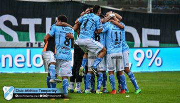 lineadecuatro4's tweet photo. ¿Podrá Temperley engrosar su promedio en la despedida de Diego Milito? >>> https://t.co/jcQmJyk3hc https://t.co/YK9ikGUcNV