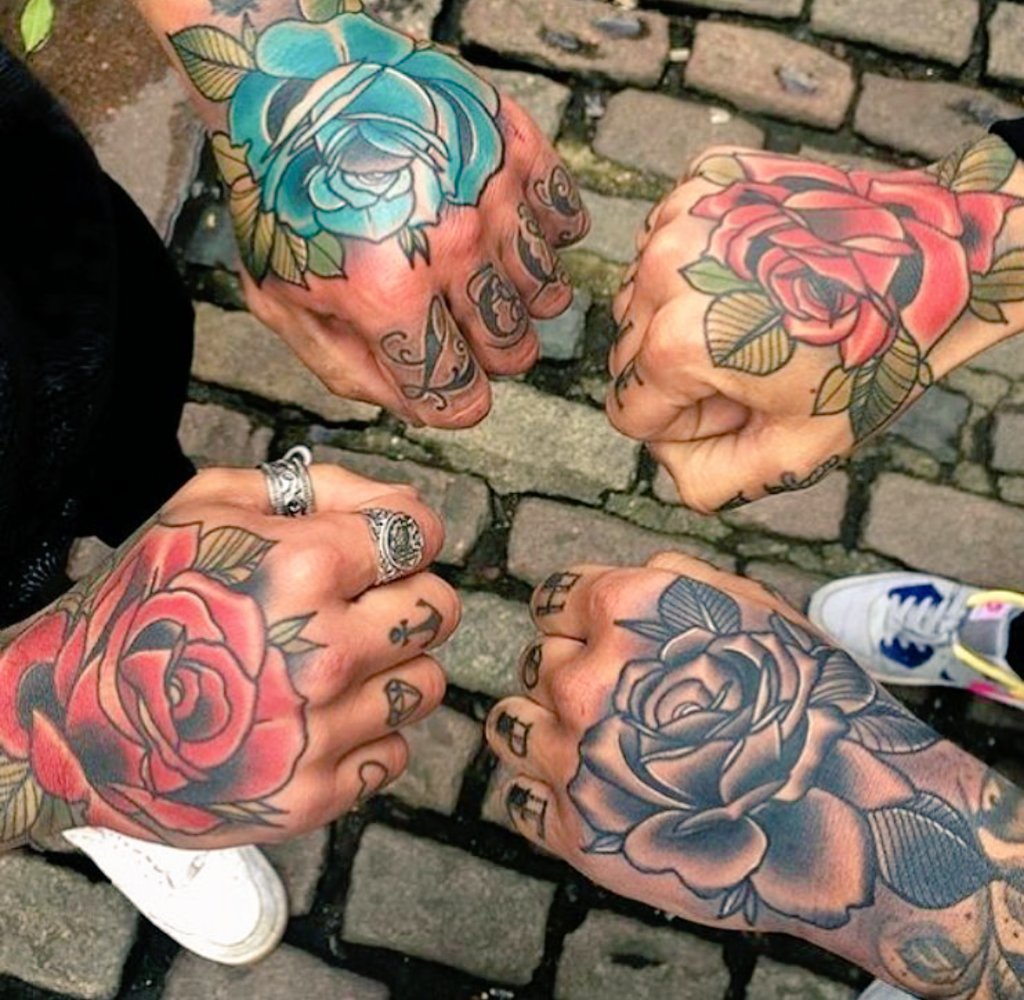 Brotherhood roses 😍💉