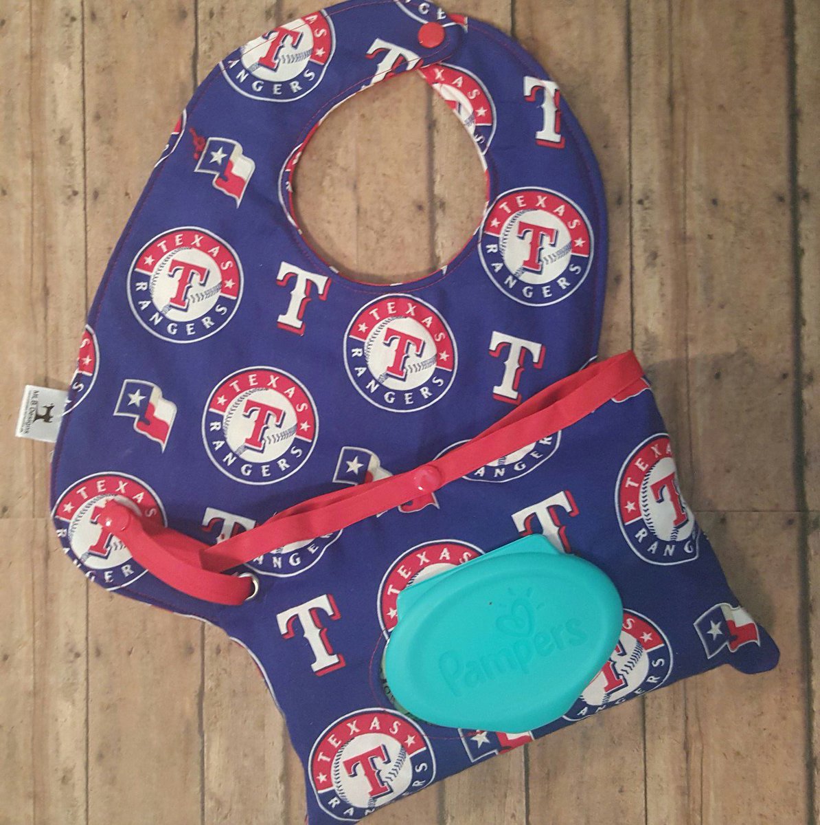 MLB_Designs_'s tweet photo. Heading to Houston with the fam today. Had to make this for the game #TexasRangers https://t.co/xVHYllkrmS