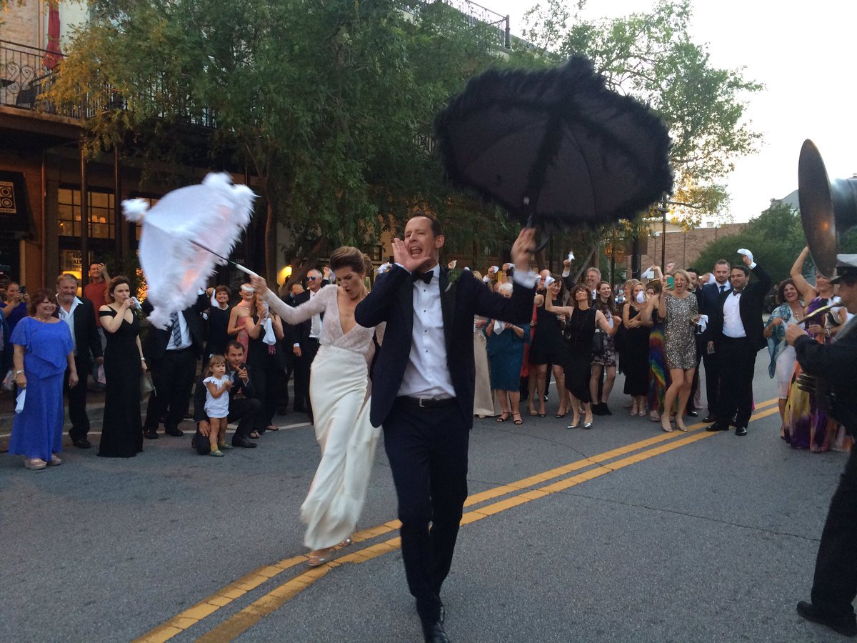 duggoshane's tweet photo. @GaryAdshead6PR having a ball in US. @G_Parker singing in the streets of Pensacola after tying the knot! https://t.co/3dCzxvMvYZ