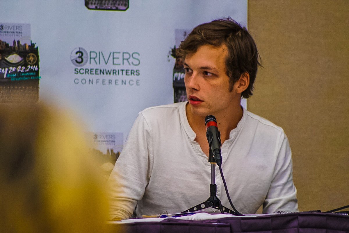 FLIX_BURGH's tweet photo. Pittsburgh own @justimpulses speaking about his short film "Battery Life" @3RSConf #screenwriting #animation #film https://t.co/xCO88b8zit