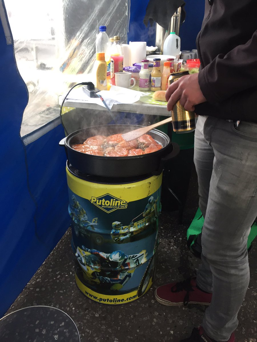 45fisher's tweet photo. P15 for tomorrow's race 0.8 off pole. Steady progress with the new ZX10. Now it's @PutolineUK BBQ time 👍🏻 https://t.co/lxXU4I4lnS