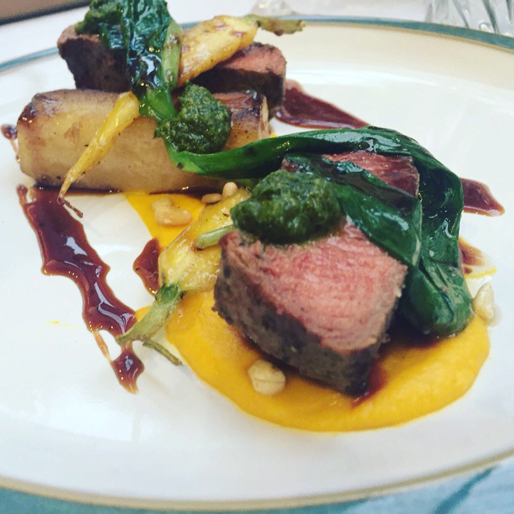 FoodUk's tweet photo. Main meals upstairs @NancieHenryShop   are faultless and up there with the best in the world! #food #foodporn https://t.co/k14uyrN1HH