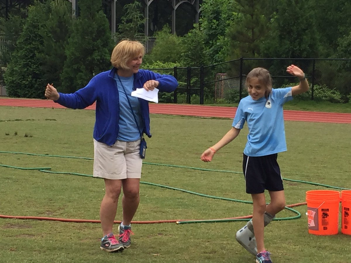Hester4th's tweet photo. Field day fun #trinitylearns #TrinityFD https://t.co/yHEm5c48UO