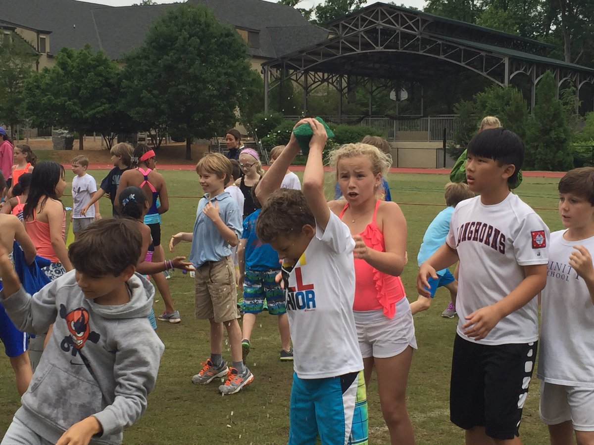 Hester4th's tweet photo. Field day fun #trinitylearns #TrinityFD https://t.co/yHEm5c48UO