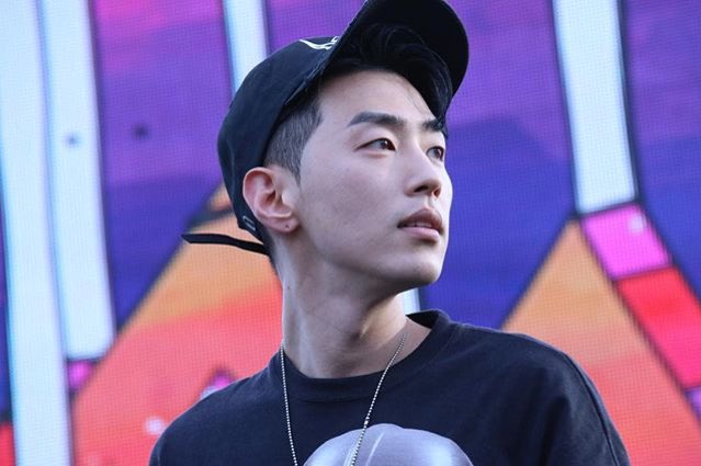 callmeGRAYTH's tweet photo. 160521 Greenplugged seoul2016
#그레이 #GRAY #AOMG cr:budkond https://t.co/49rG7yeIEw