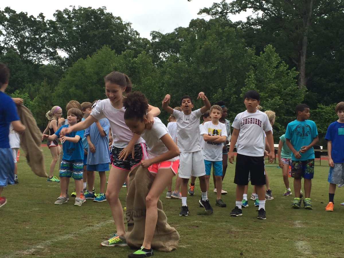 Hester4th's tweet photo. Field day fun #trinitylearns #TrinityFD https://t.co/i3zRiKCYd5