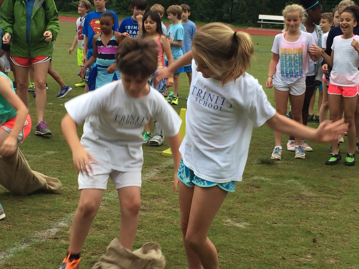 Hester4th's tweet photo. Field day fun #trinitylearns #TrinityFD https://t.co/EnP2dCw2OF