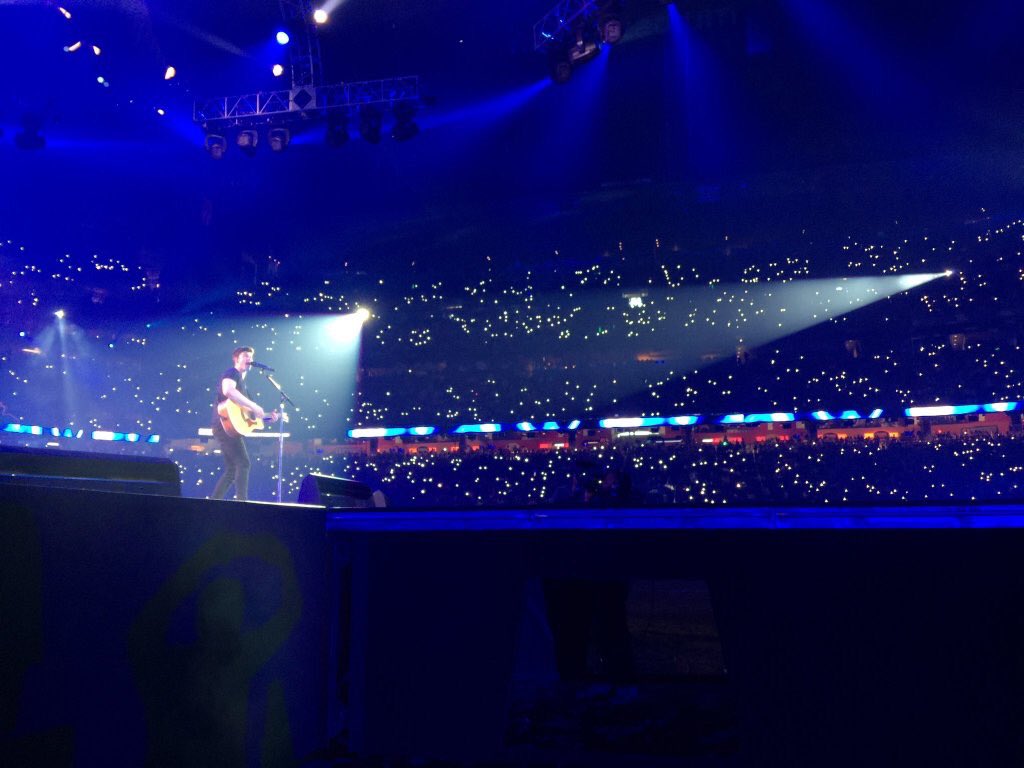 ShawnMendesIND's tweet photo. we are so proud of you, buddy. really really cant decribe what i feel now. @ShawnMendes #Shawn4MMVA https://t.co/3WrfKIKtX5