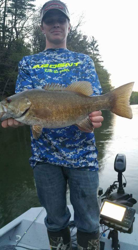 ArdentReels's tweet photo. Nothing too small about this one. The dedication is real. This is just one fine example of a few casts on a good day https://t.co/oDdqavEMmR