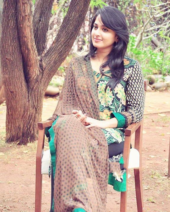 WeeklyTollywood's tweet photo. Sweety#Anushkaahetty#sweety https://t.co/5IipNdcmN1