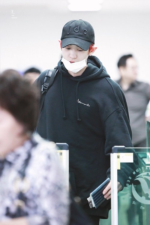 knockknock0408's tweet photo. [DL] 160518 CHANYEOL cr.TIME MACHINE_9P
LINK >> https://t.co/O7qoPyj36f https://t.co/laaKPCKu8q