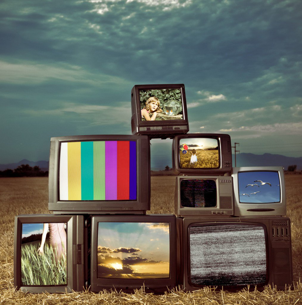 sterif93's tweet photo. Book Tag: Programmi TV https://t.co/8eAJfgVlDO https://t.co/Dt1BThWtNe