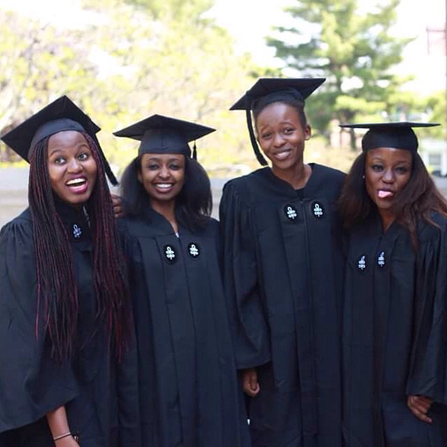 harrietkariuki_'s tweet photo. @Harvard Kenyan Women, Class of 2016. Proud of these women!
#proudlyKenyan #5daystograduation #harvardseniorweek https://t.co/TmlV59VTHQ