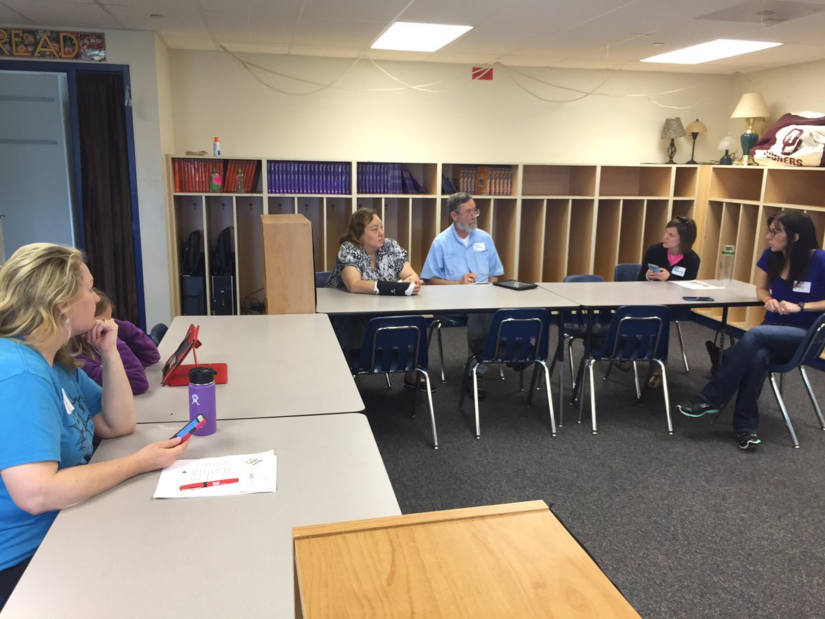TulsaSTEMedcamp's tweet photo. Community support from some of our amazing community partners! @TulsaSTEM @TulsaGlass @TulsaZoo @utulsa https://t.co/eRSpgubS9j