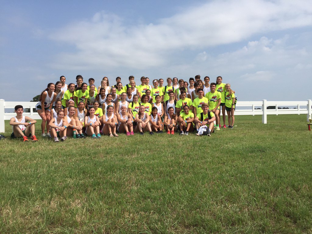 TexasXCCoaches's tweet photo. Congrats to all the 2016 #TxTop40 qualifiers! Great racing! https://t.co/I6j4hscgVP