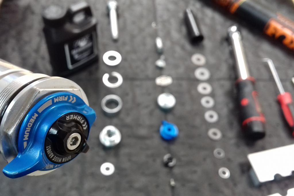 2017 FIT4 E16 Valving now standard with a Mojo full service on 2016 FIT4 Fox Forx goo.gl/DGs6De