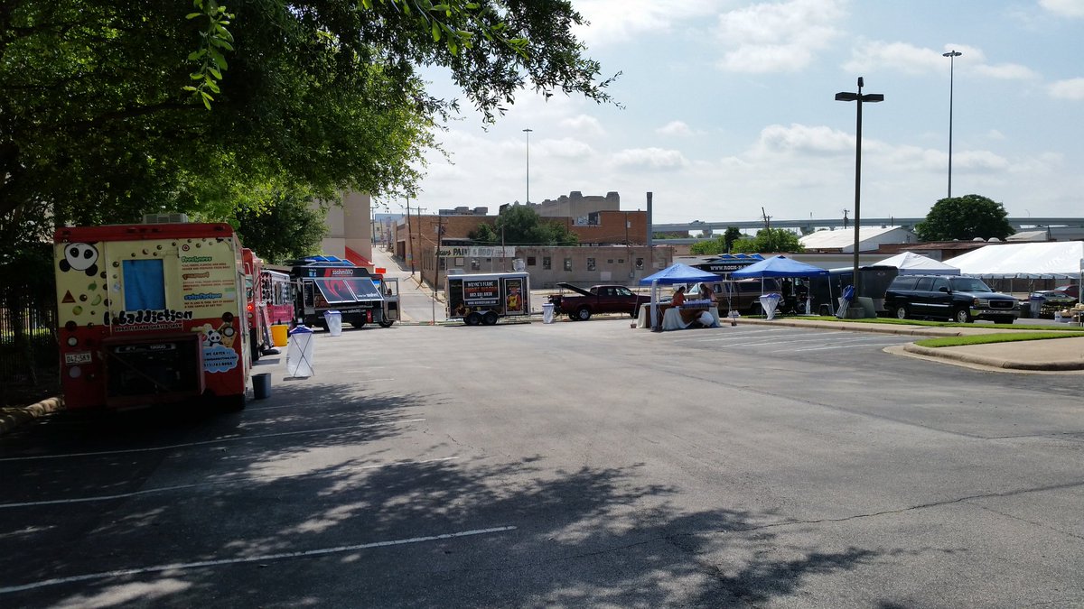 Lots of events. Support #Shriners FW.  The trucks start serving at 11 am. #NTXFTA #Foodtruckconnection