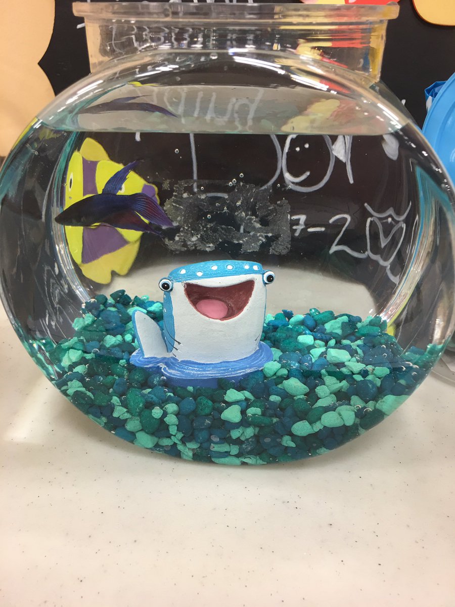 2348Petsmart's tweet photo. Set up is $15! Just enough to bring home a FREE movie ticket!! https://t.co/ZnviwFLRVw