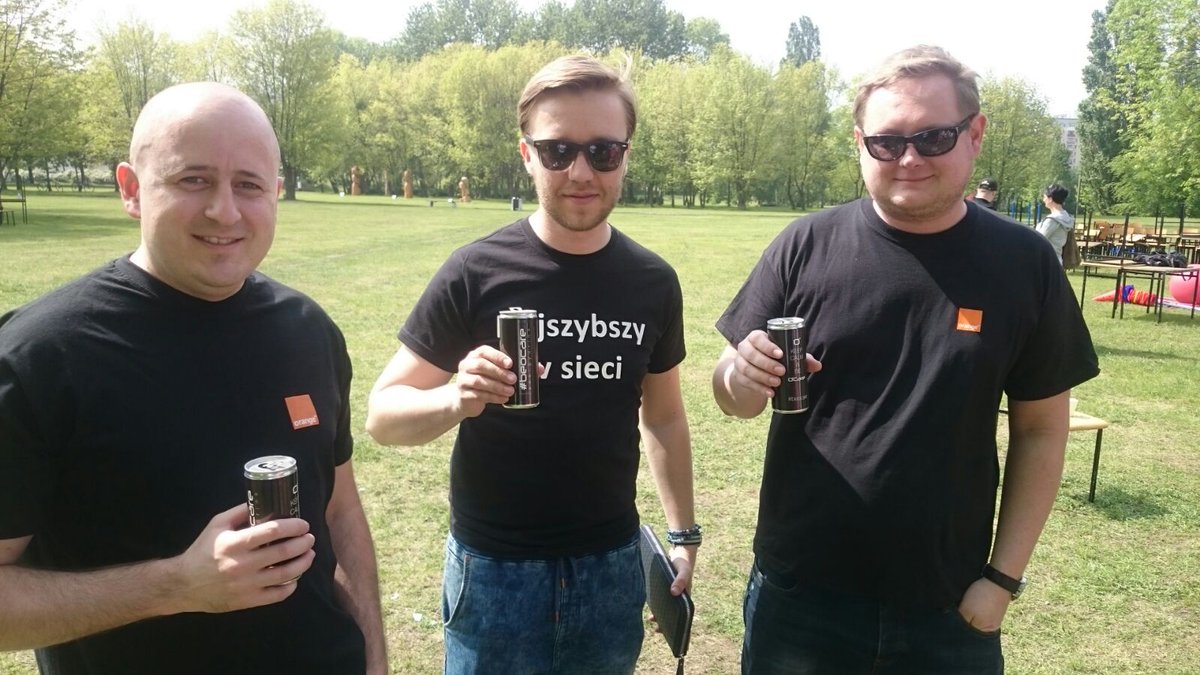 MichaKrawczyk1's tweet photo. Na #FiberWeekend nie mogło oczywiście zabraknąć #beocare 😆 😆 😆 https://t.co/6ODxWSriD1