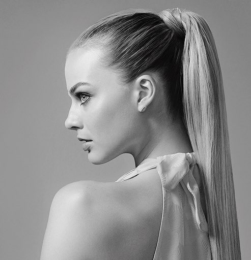 「 ɢ. ᴍᴇʀʀʏᴛʜᴏᴜɢʜᴛ. 」