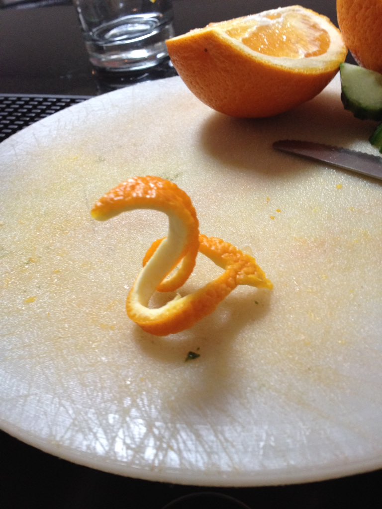 Robbie_stahly's tweet photo. My cobra cocktail garnish 🍹🍸#thecobra https://t.co/WjBUzrPe3C