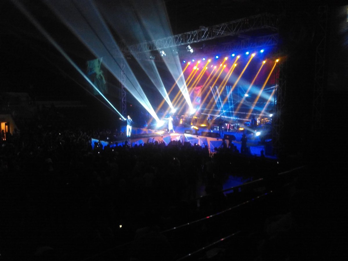 Hello! Crowd tweet media