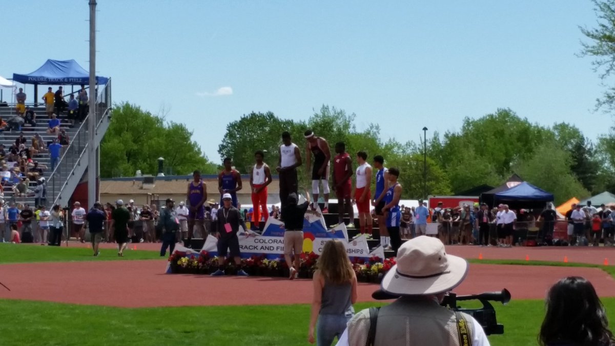 Great job Matt Thomas finishing 4th in the boys 5A triple jump today at the State meet. #BroughtTheBunnies